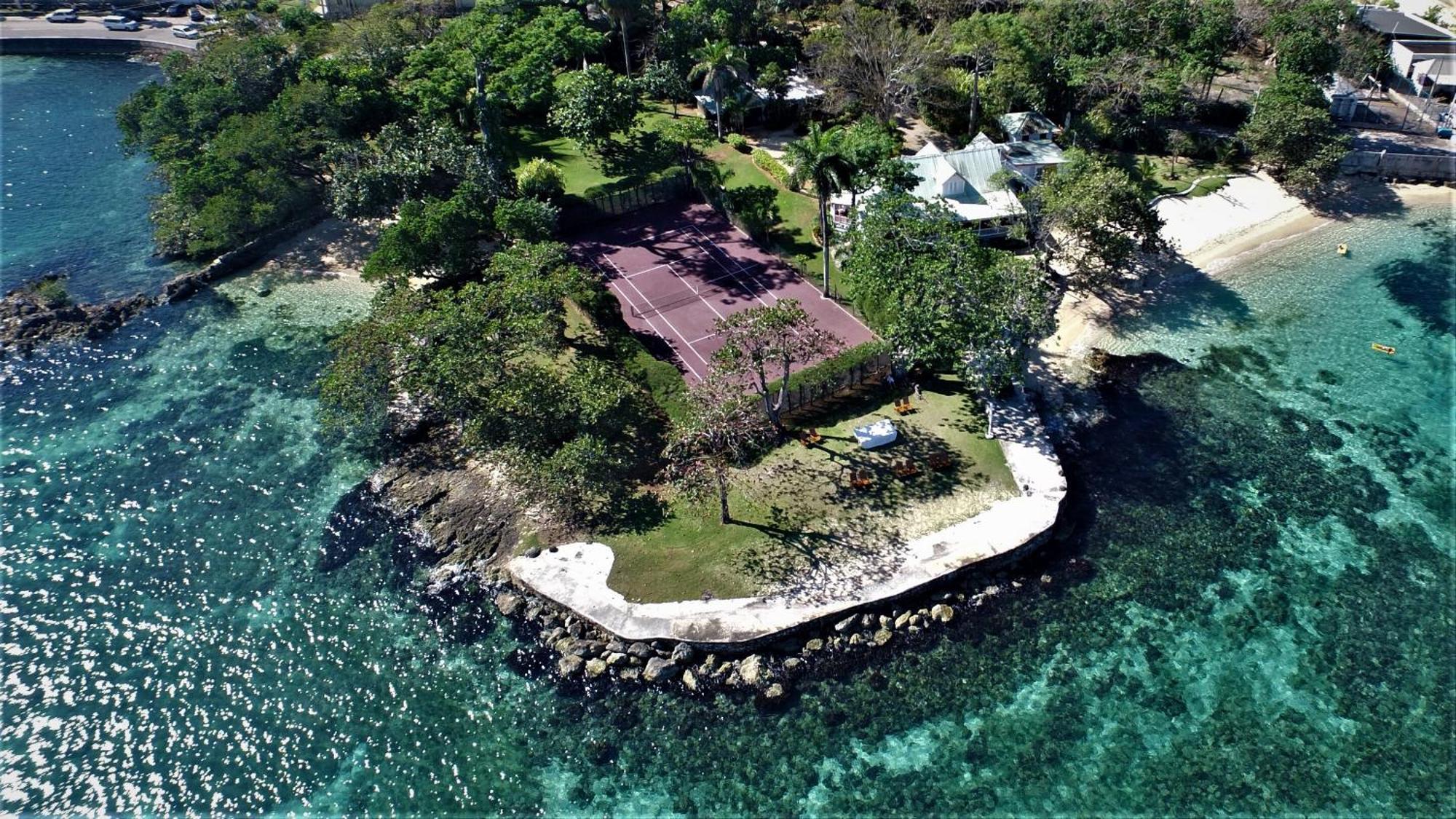 Llantrissant Beachcliff Villa Negril Ngoại thất bức ảnh